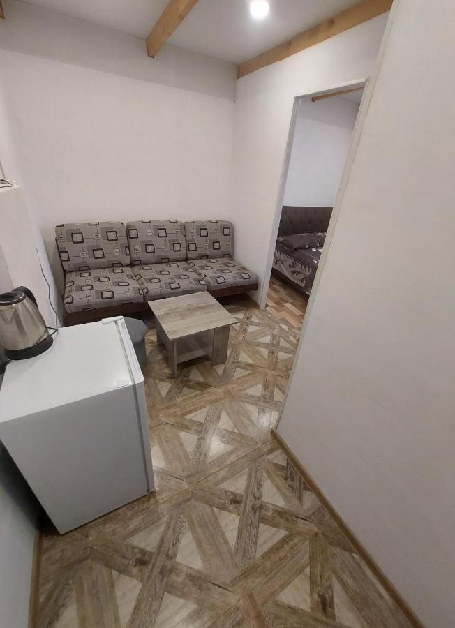 Sam'S Place, Tours With Sam Villa Erevan Exterior foto